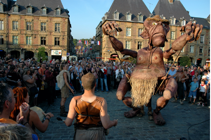 PHOTOS. Charleville-Mézières : les visages derrière les marionnettes